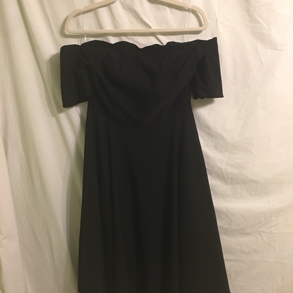Dress - Picture 3 of 6
